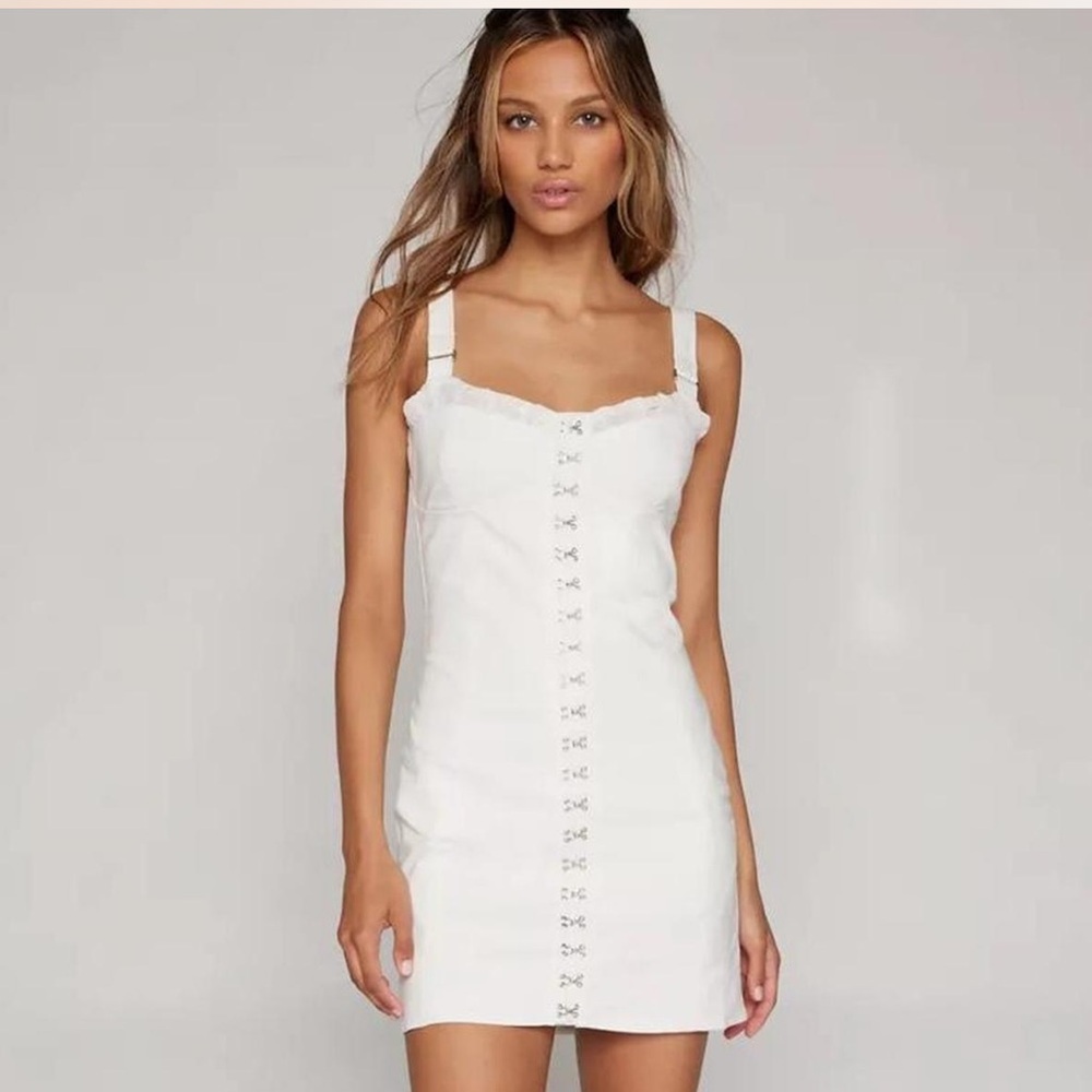 NWT For Love & Lemons White Mini Dress Daisy Trim Hook Adjustable Strap Size M